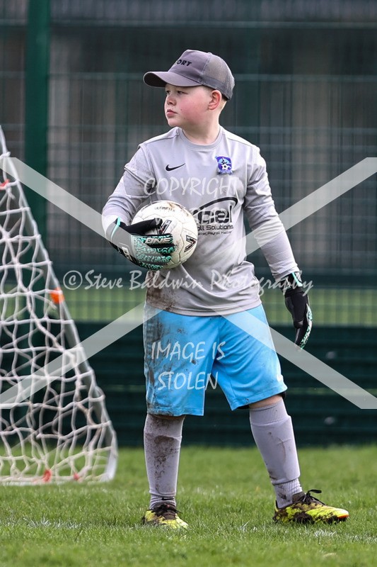 1DX30376 - 2026-03-01  FC Abbey Meads U11 Grey V Hungerford Town Juniors U11 Gladiators