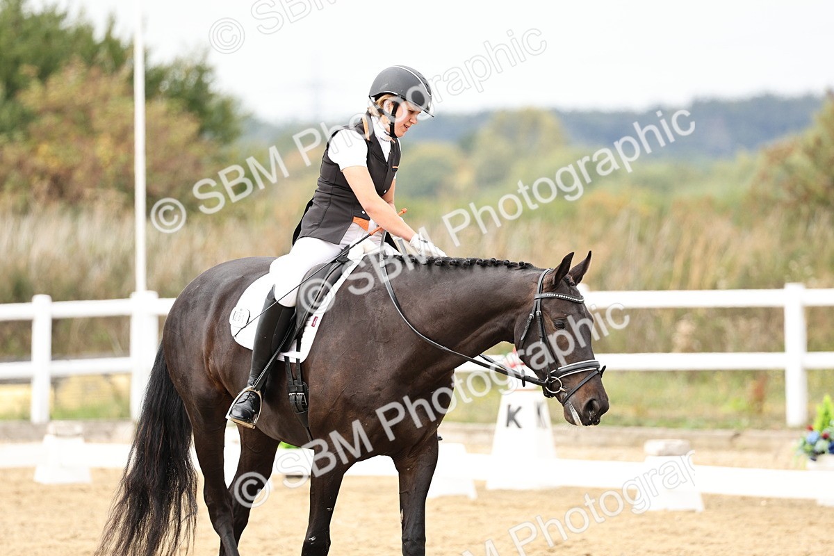 SBM_013285 - Class 3 - Novice 4 - 11.43-12.25