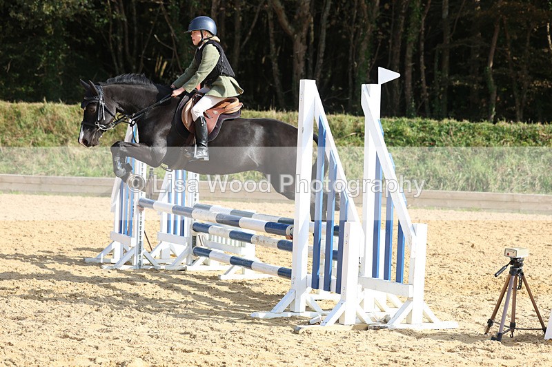 3E7A8038 - Class 4: 70cm open