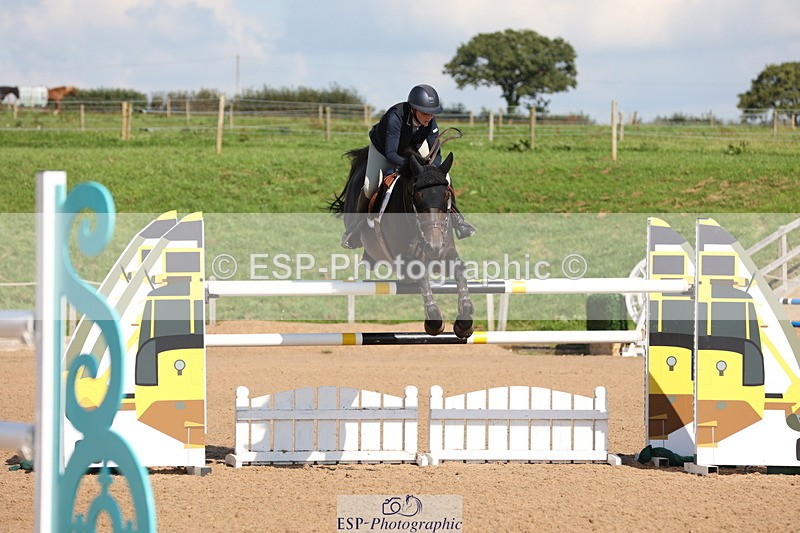 230915A-142537-02558 - Cls 5 National 1.40m