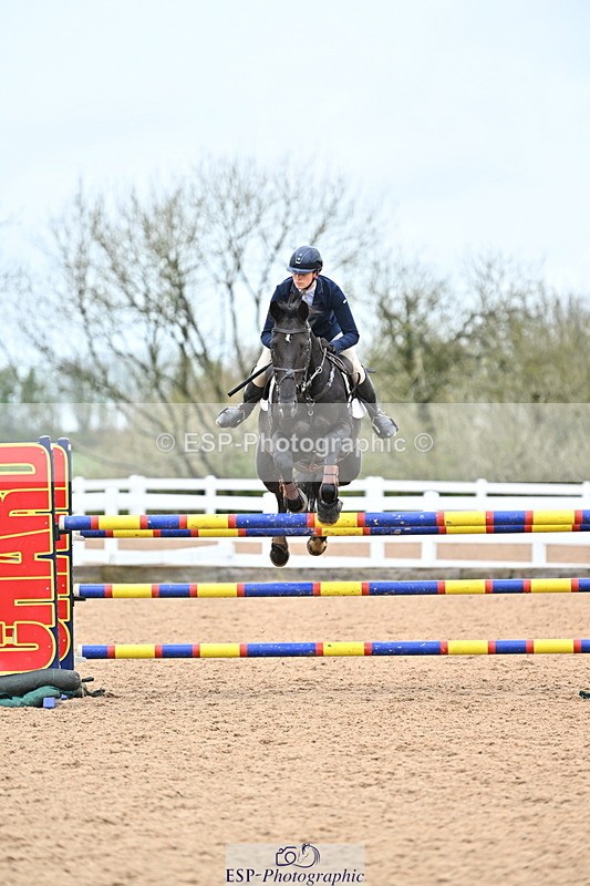 240501A-140010-00924 - Cls 8 Snr Foxhunter and 1.20m Open