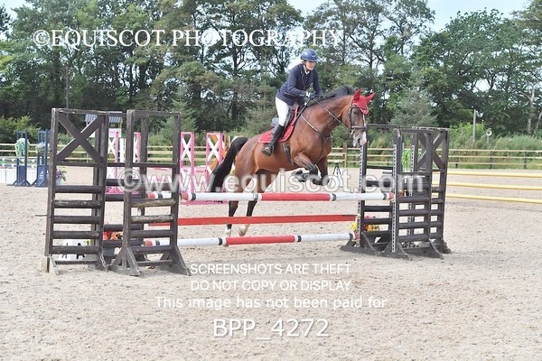 BPP_4272 - CLASS 12 SUN Senior British Novice/ 90cm Open