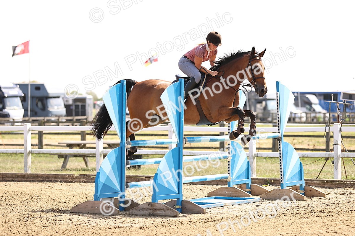 SBM_006820 - Class 13 - Senior Newcomers - 1.10m