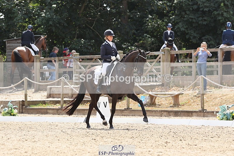 250809A-144431-04376 - 028-Sameera.RahmatallaForget.Me.Not.NE