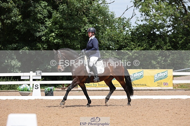 250620-123855-01008 - BD Cls 15 - Freestyle Adv Medium