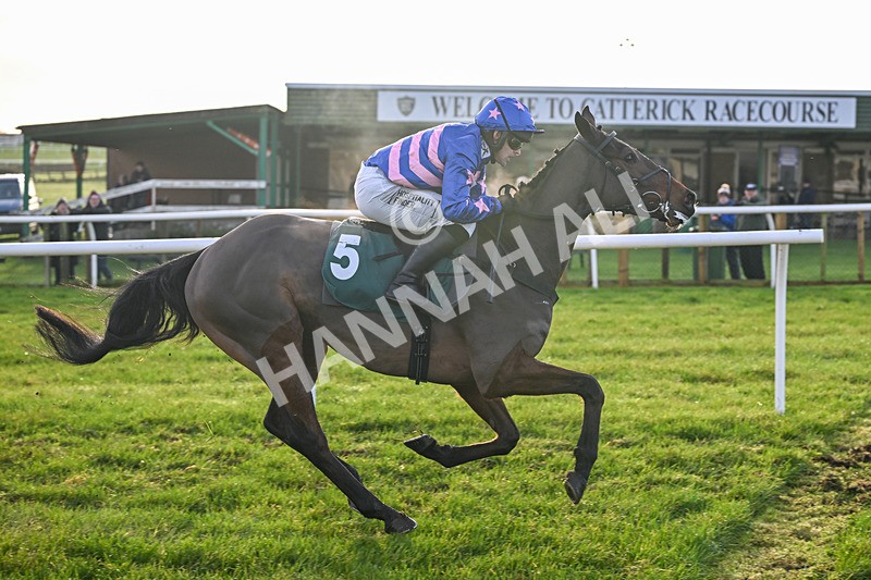 161225-Race 4-Noonetellsmenothin-8501 - Race 4