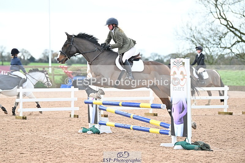 231203A-110026-00700 - Cls 16+17 Club and Schools 80cm