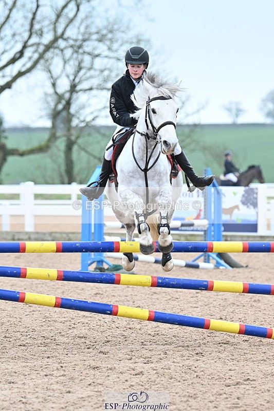 240128A-112205-00510 - Cls 3 Pony Discovery and 90cm Open