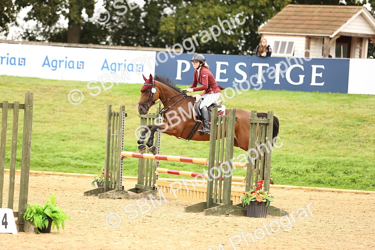 SBM_59088 - J42 - Grand Tour Horse & Pony 1.00m Championship