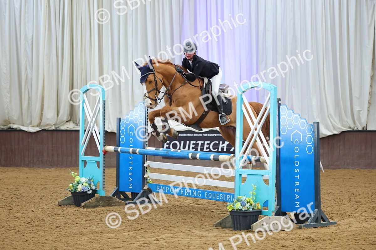 SBM_010755 - Class 23 - Senior Newcomers/ 1.10m Open - First Round (1.10m)