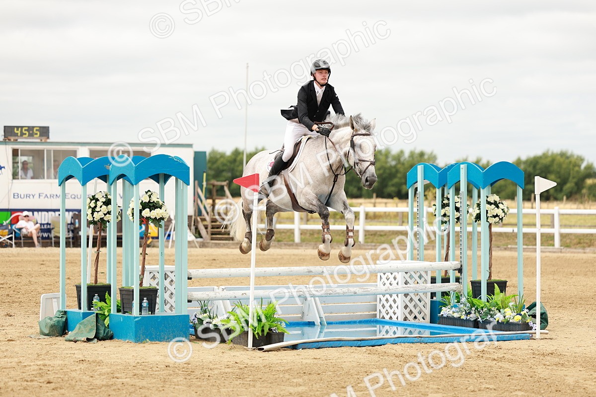 SBM_017441 - Class 21 - Senior Newcomers Championship 2d Rd