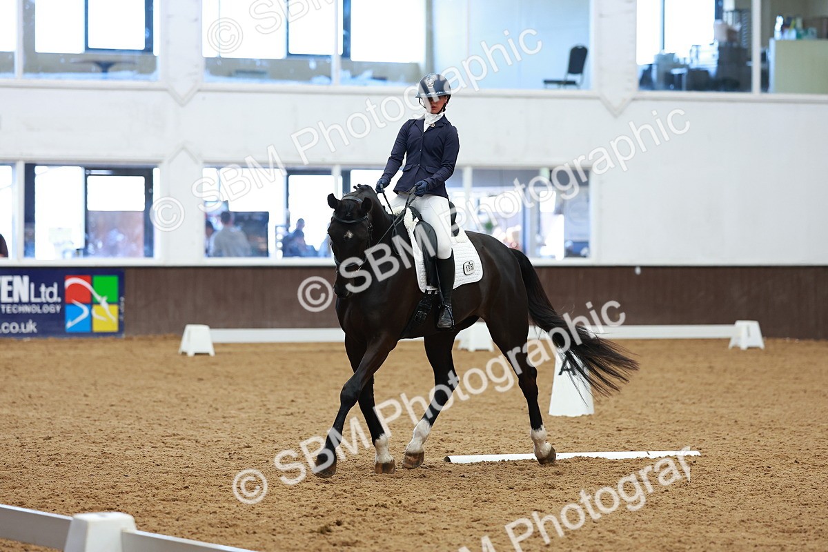 SBM_003495 - Class 11 - Novice 2
