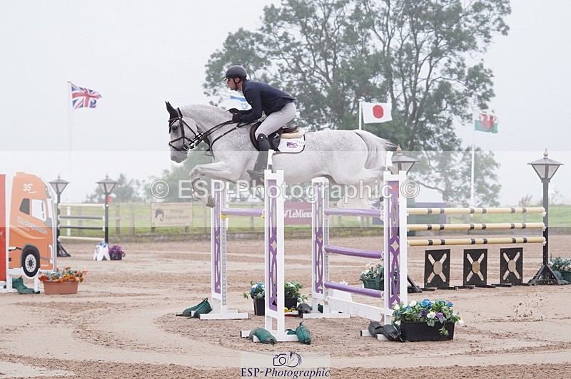 240720A-101950-14035 - Cls 3, 3 Star Small Tour 1.40m