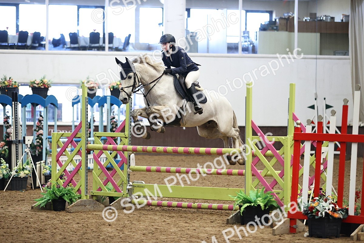 SBM_004117 - Class 15 - Joshua Jones Winter Discovery Championship Qualifier - 1.00m