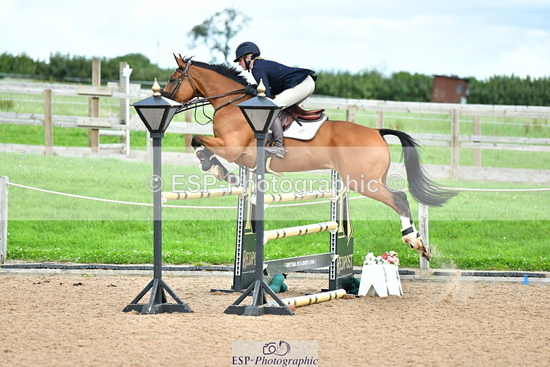 230729A-150142-07012 - Cls 16 Foxhunter