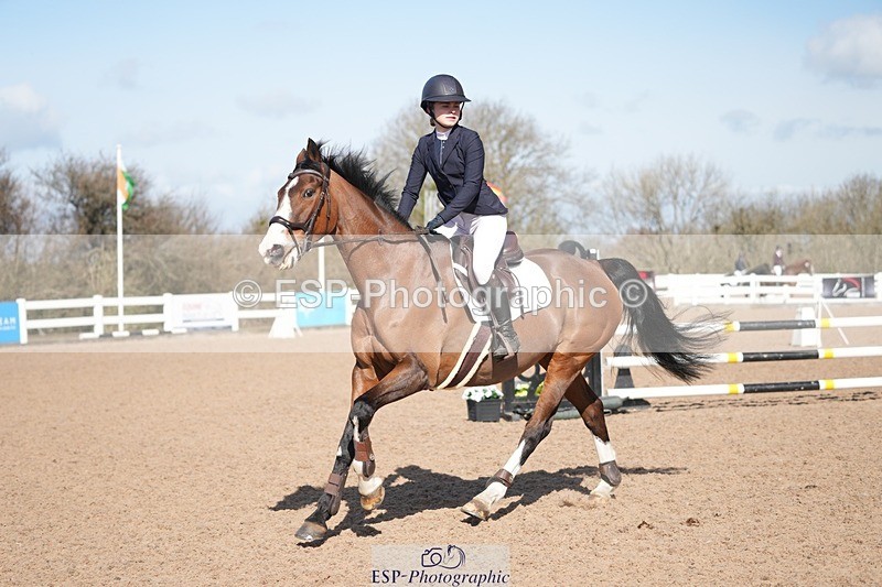 250329-103732-03676 - Cls 20 British Novice and 90cm