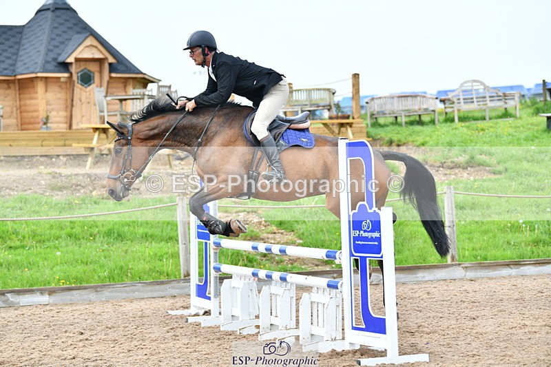 240518A-161113-02211 - Cls 7+8, 90cm and 1m