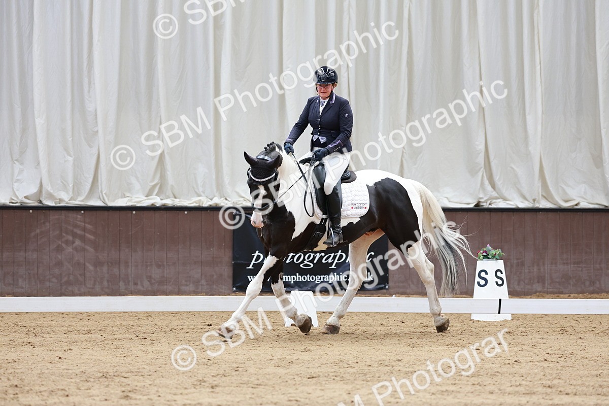 SBM_008263 - Class 6b - Novice 6 - 9.28-10.41