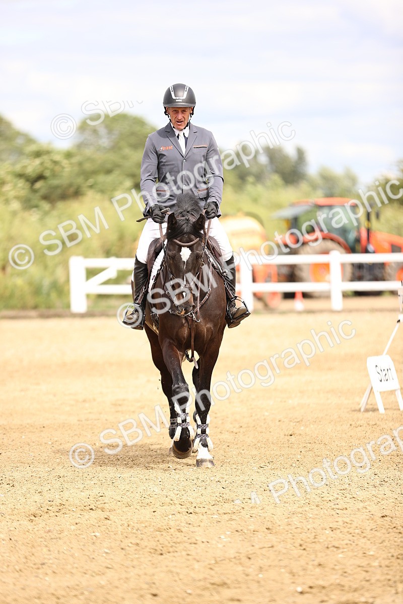 SBM_008103 - Class 21 - Senior Foxhunter - 1.20m