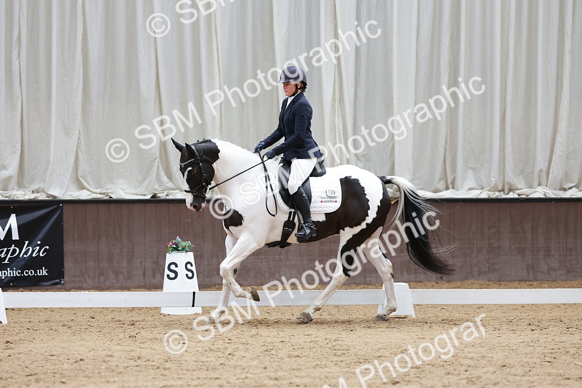 SBM_009177 - Class 6b - Novice 6 - 11.02-12.19