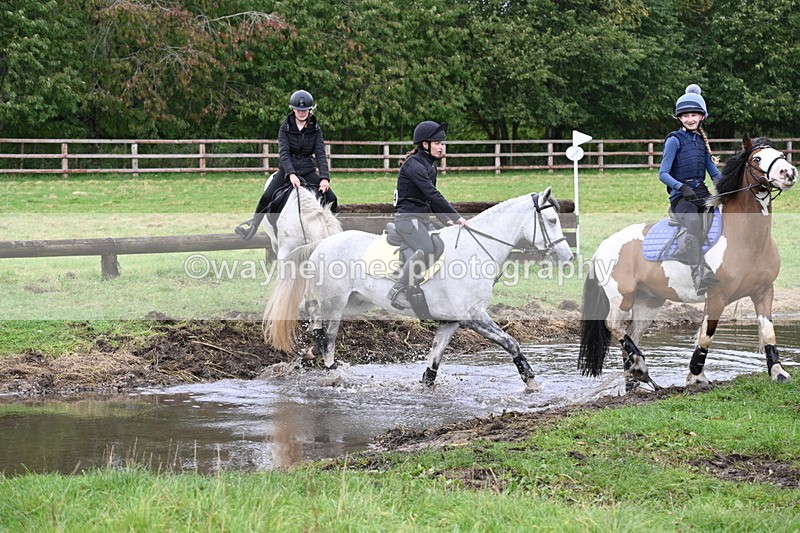 WJ6_6176 - Time at Photographer 12:41 to 13:05