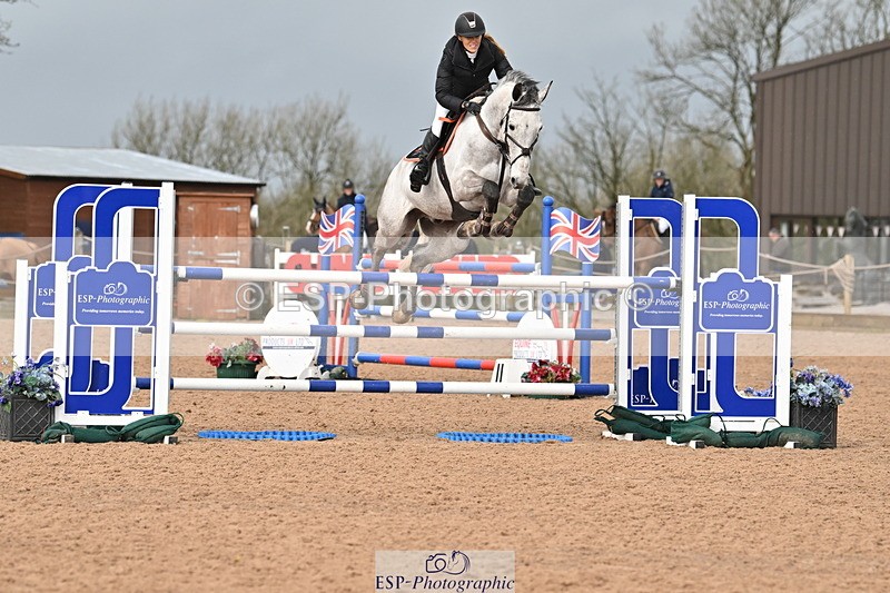 240315A-121210-00845 - Cls 3 Snr Foxhunter