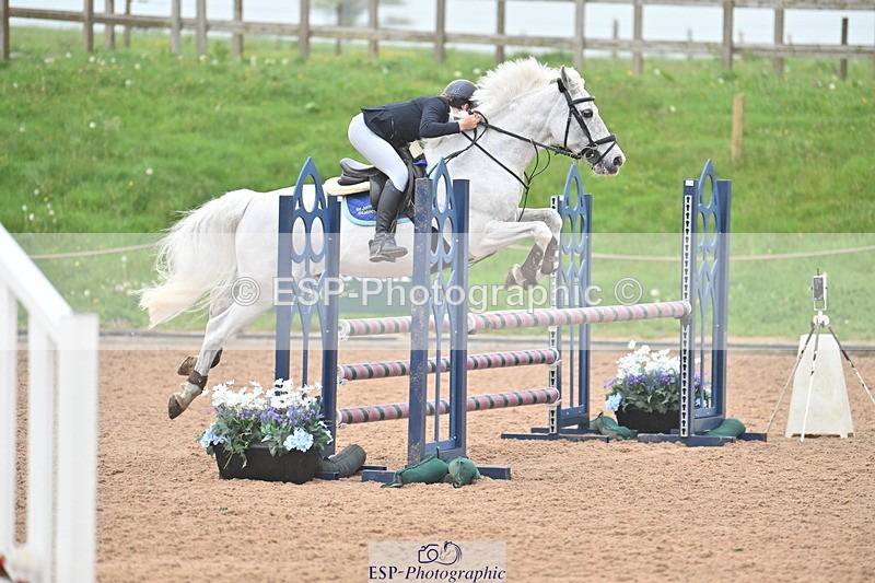 240505A-114354-04971 - Cls 3  Pony Discovery & 90cm Open