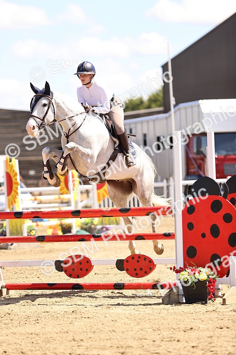 SBM_014576 - Class 15 - Senior Newcomers - 1.10m Open