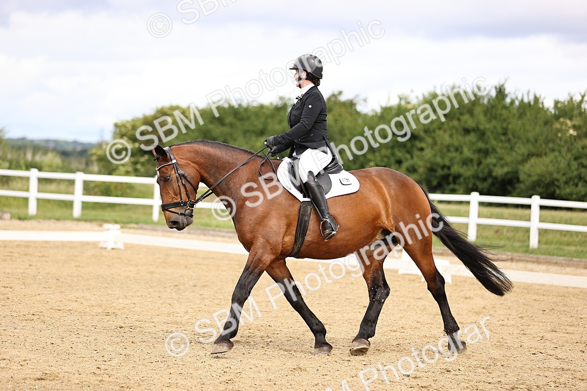 SBM_002022 - Class 2 - Novice 4 - 10.36-11.39