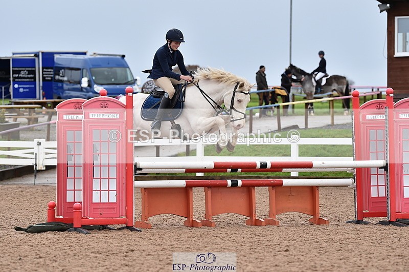 231203A-105126-00606 - Cls 3 Discovery & 90cm Open