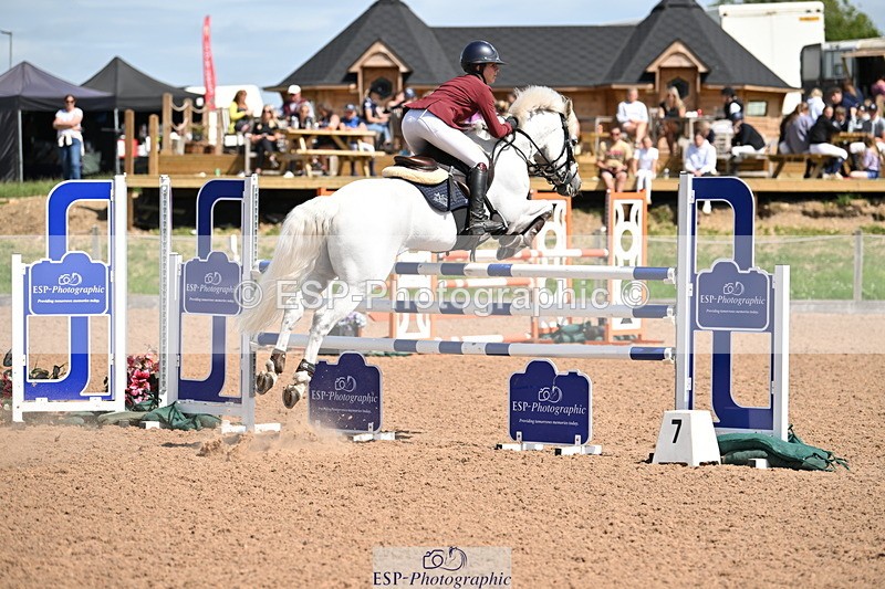 240629A-110201-04677 - Cls 9B 1.20m Open