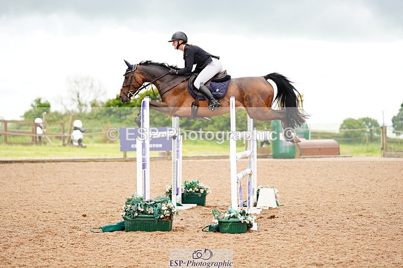 240526A-132106-08335 - Cls 27 Chard Equ May Grand Prix