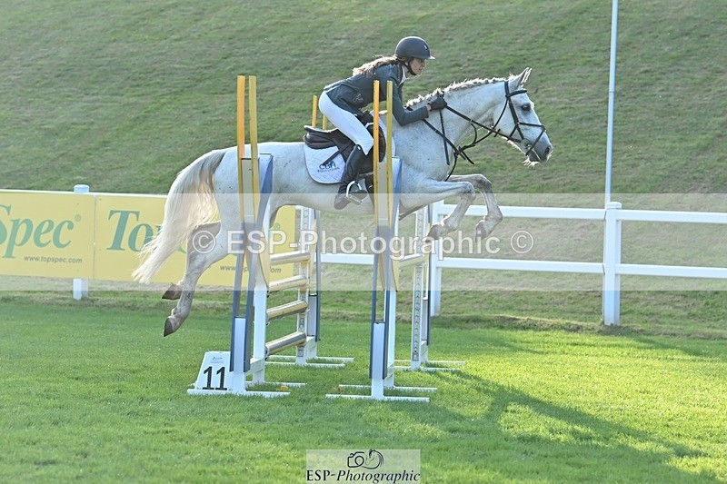 230909-180626-07948 - Cls 14 Snr 1m Derby
