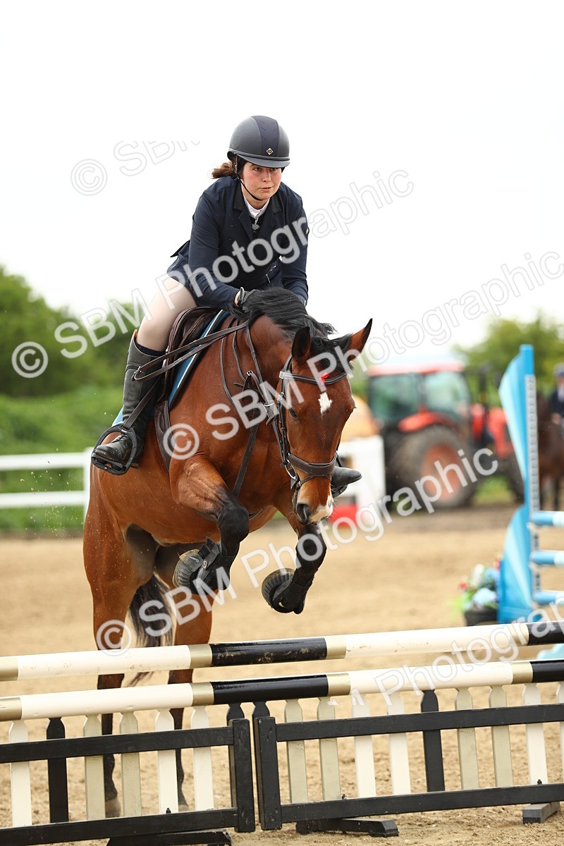SBM_000210 - Class 1 - Clear Round - 80cm