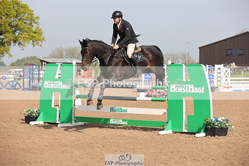 240511A-092347-11047 - Cls 32 Foxhunter