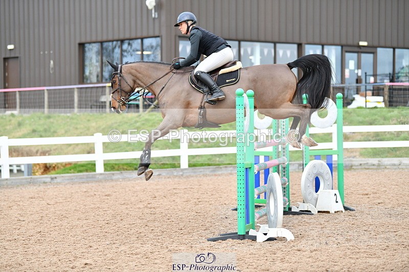 240124A-144832-00892 - Cls 5 Foxhunter & 1.20m Open