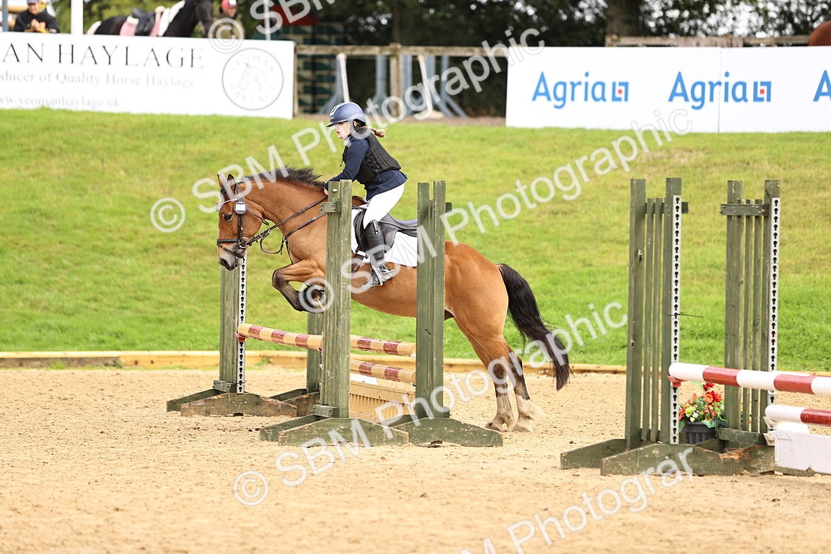 SBM_44819 - J9 - Junior Pony 70cm Championship