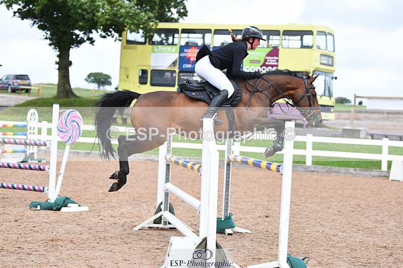 230715A-143952-01349 - Cls 6 Foxhunter & 1.10m Open