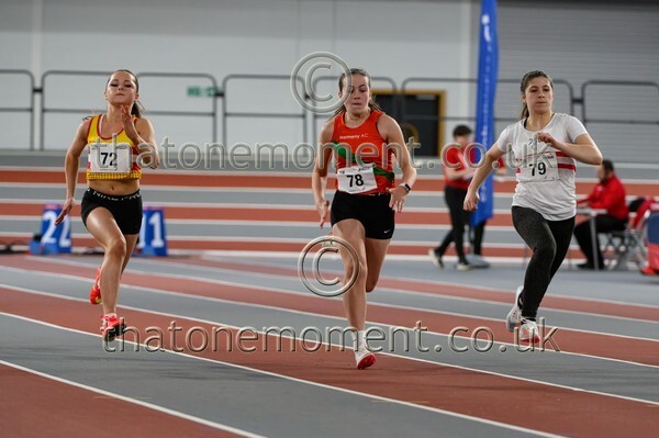 Age26SUN-927367 - Track Female