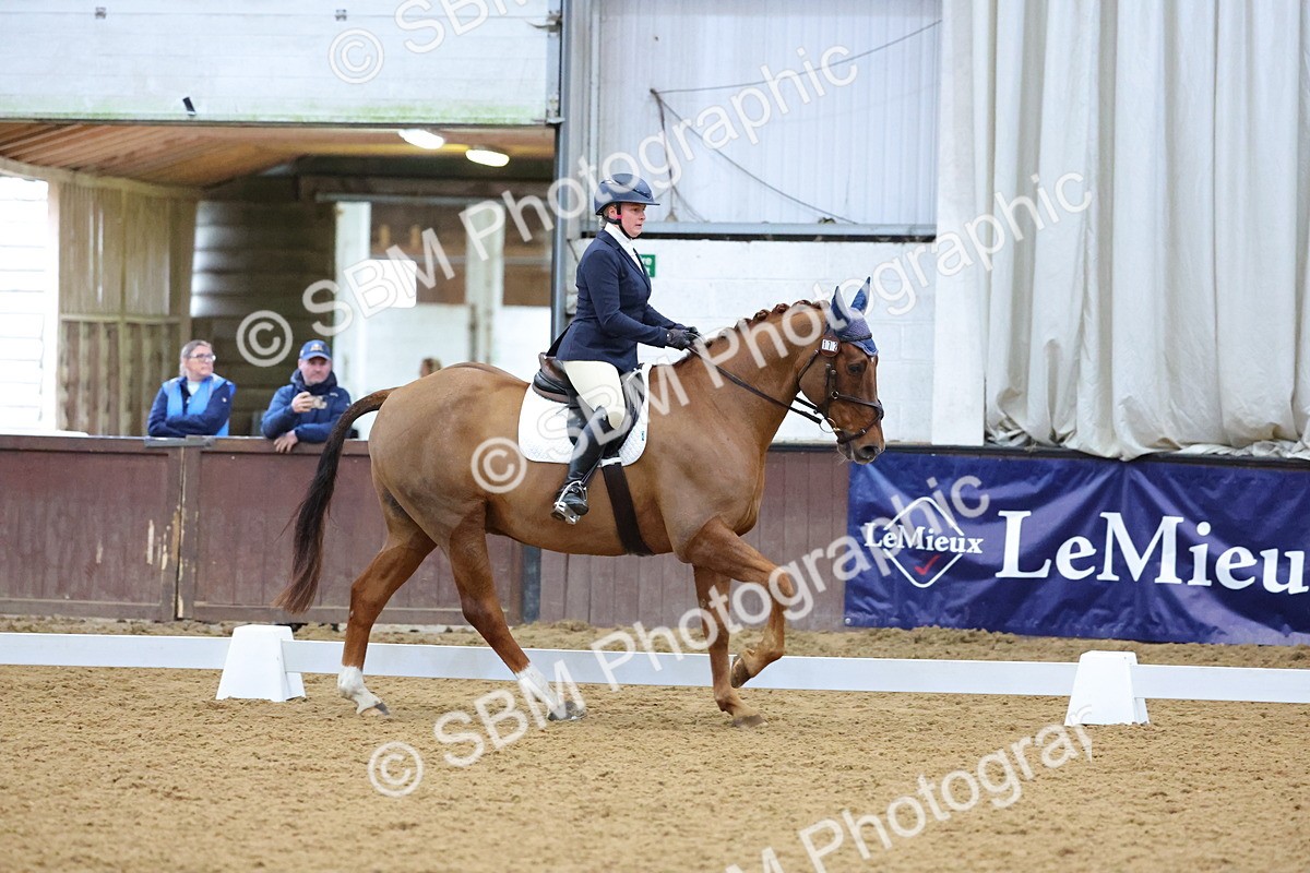 SBM_001067 - Novice