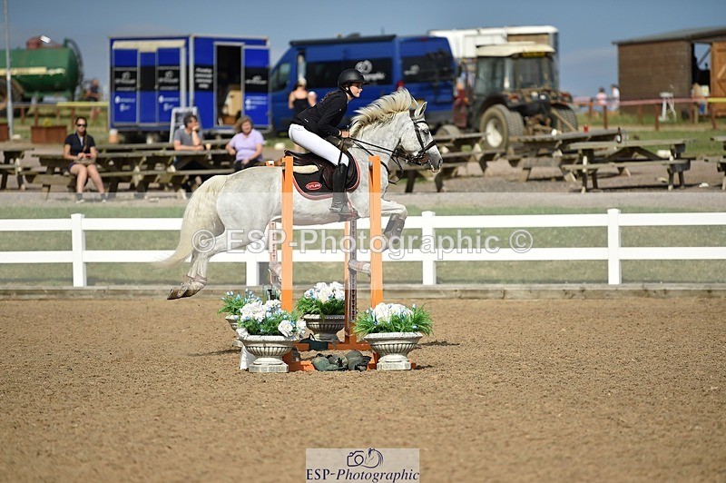 250628-171616-07059 - Cls 24 Pony Discovery & 90cm Open