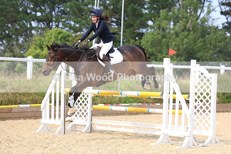 3E7A2461 - Class 8: Senior Newcomers/1.10m open