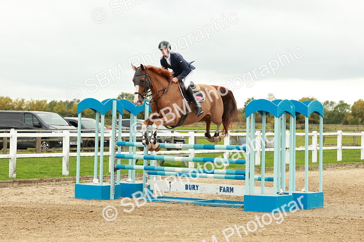 1I0A8063 - Class 5 - Senior Foxhunter 1.20m