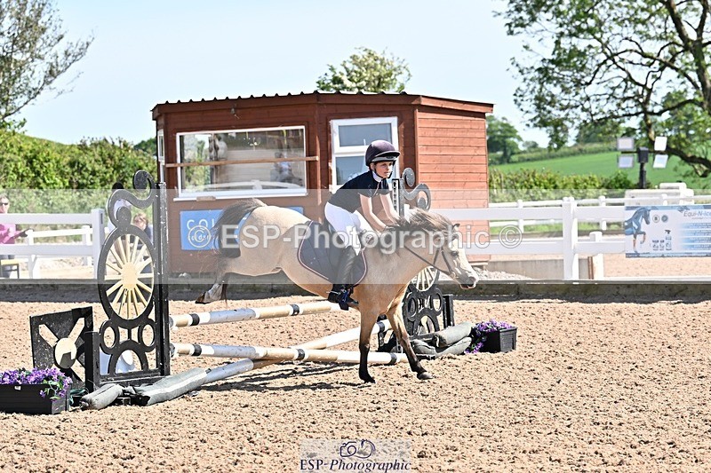 250513-155950-00112 - Clr Rnd & 60cm