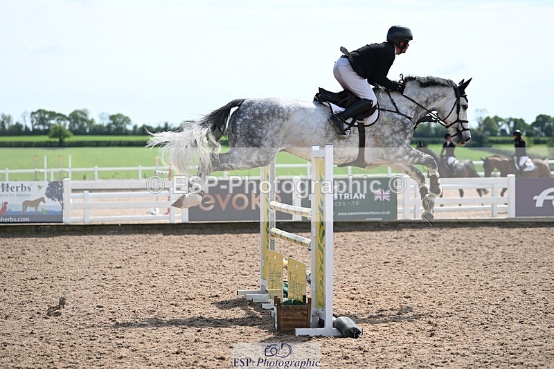 260507-135958-03766 - Cls 9 1.05m Amateur Qualifier