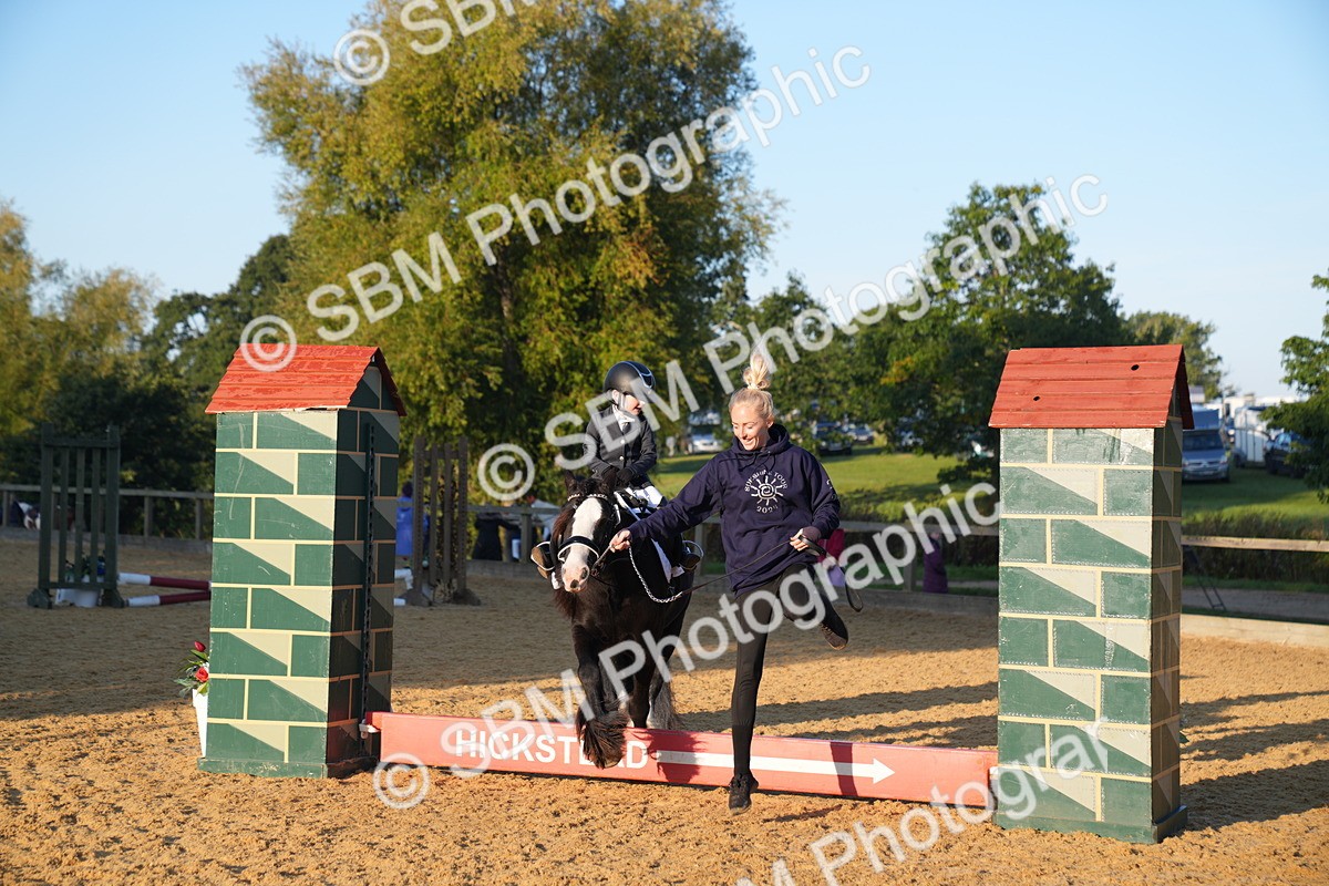 SBM_58887 - J63 - Minis Clear Round 30cm 40cm