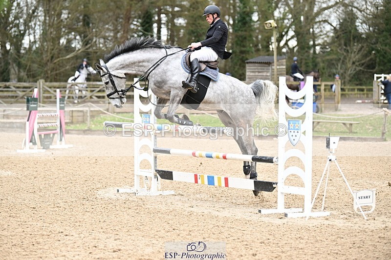 250323A-142430-04864 - Cls 24 Snr Newc & 1.10m Open