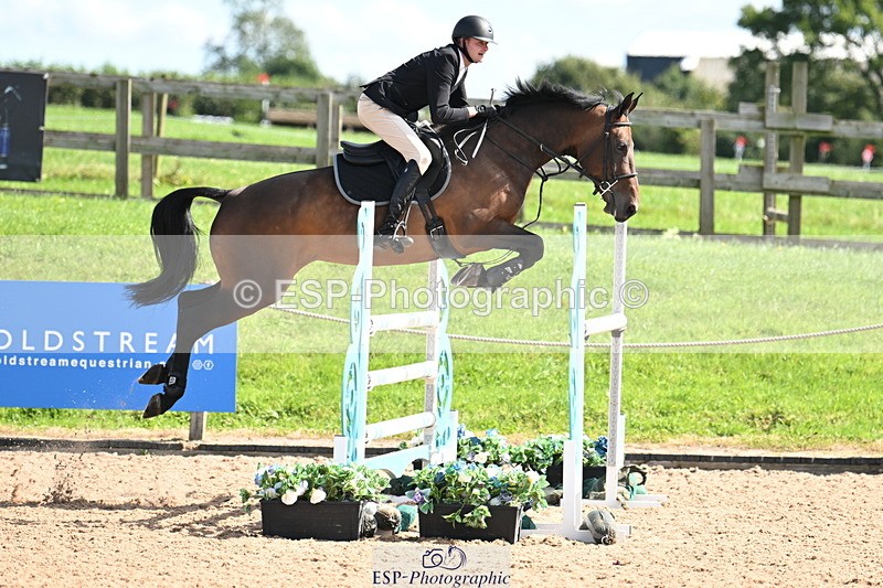 240913A-124728-04424 - Cls 15 Snr Foxhunter