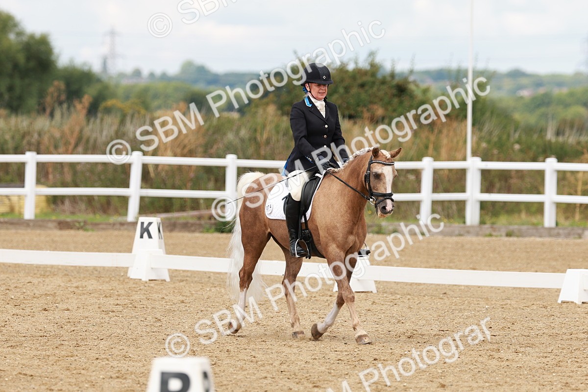 SBM_001565 - Class 4 - Novice 5