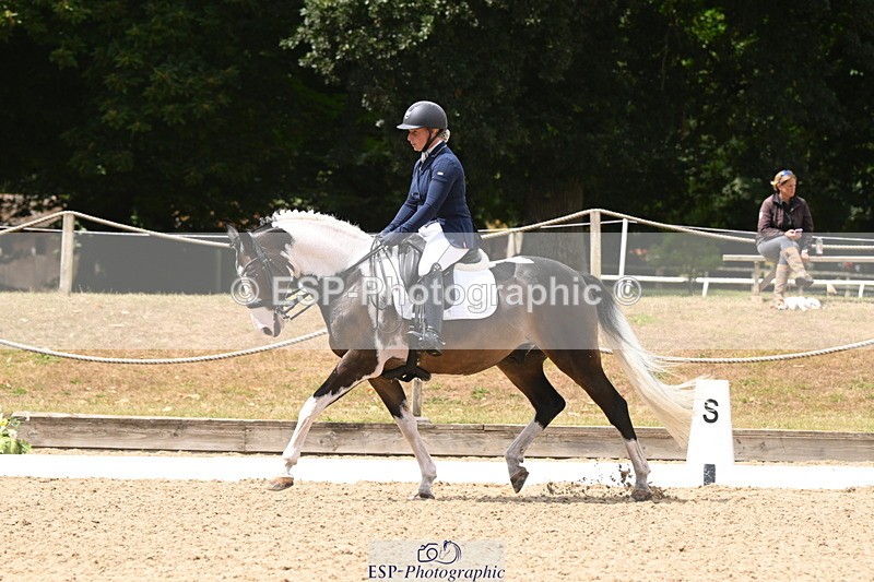 250720A-123617-10386 - 164-Dominique.Kinnaird-Perry-Pallas.Vanquish